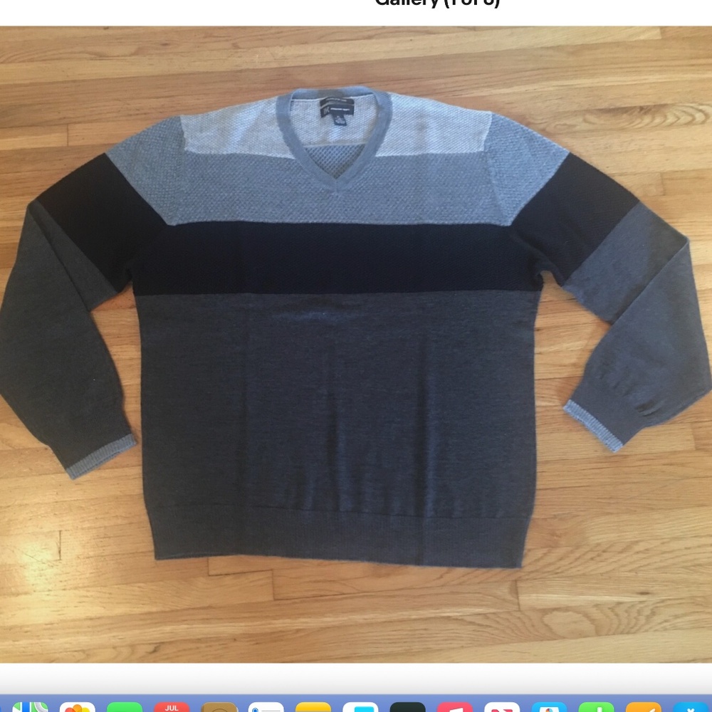 INC International Concepts Men's Gray Stripe V-neck Sweater Grey/Black, XL)